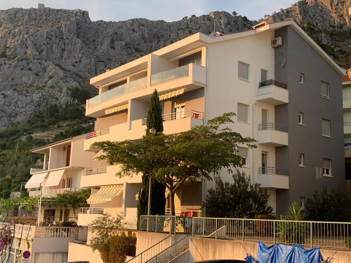 Apartments Beverly أوميس المظهر الخارجي الصورة