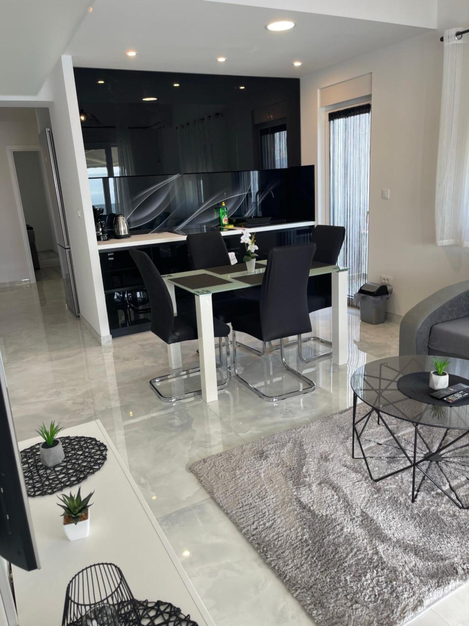 Apartments Beverly أوميس المظهر الخارجي الصورة