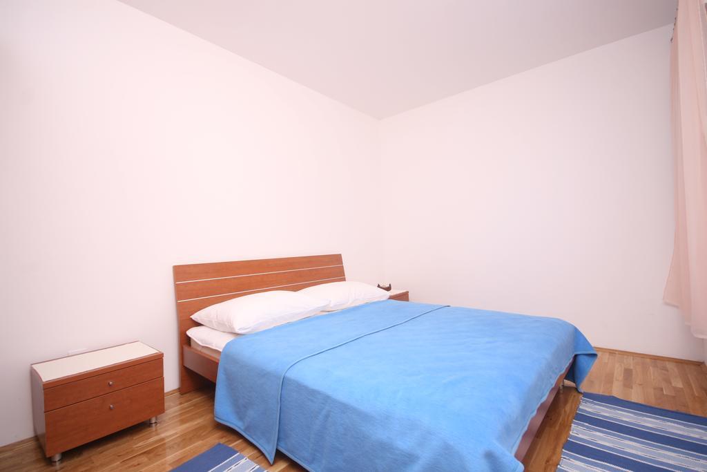 Apartments Beverly أوميس المظهر الخارجي الصورة
