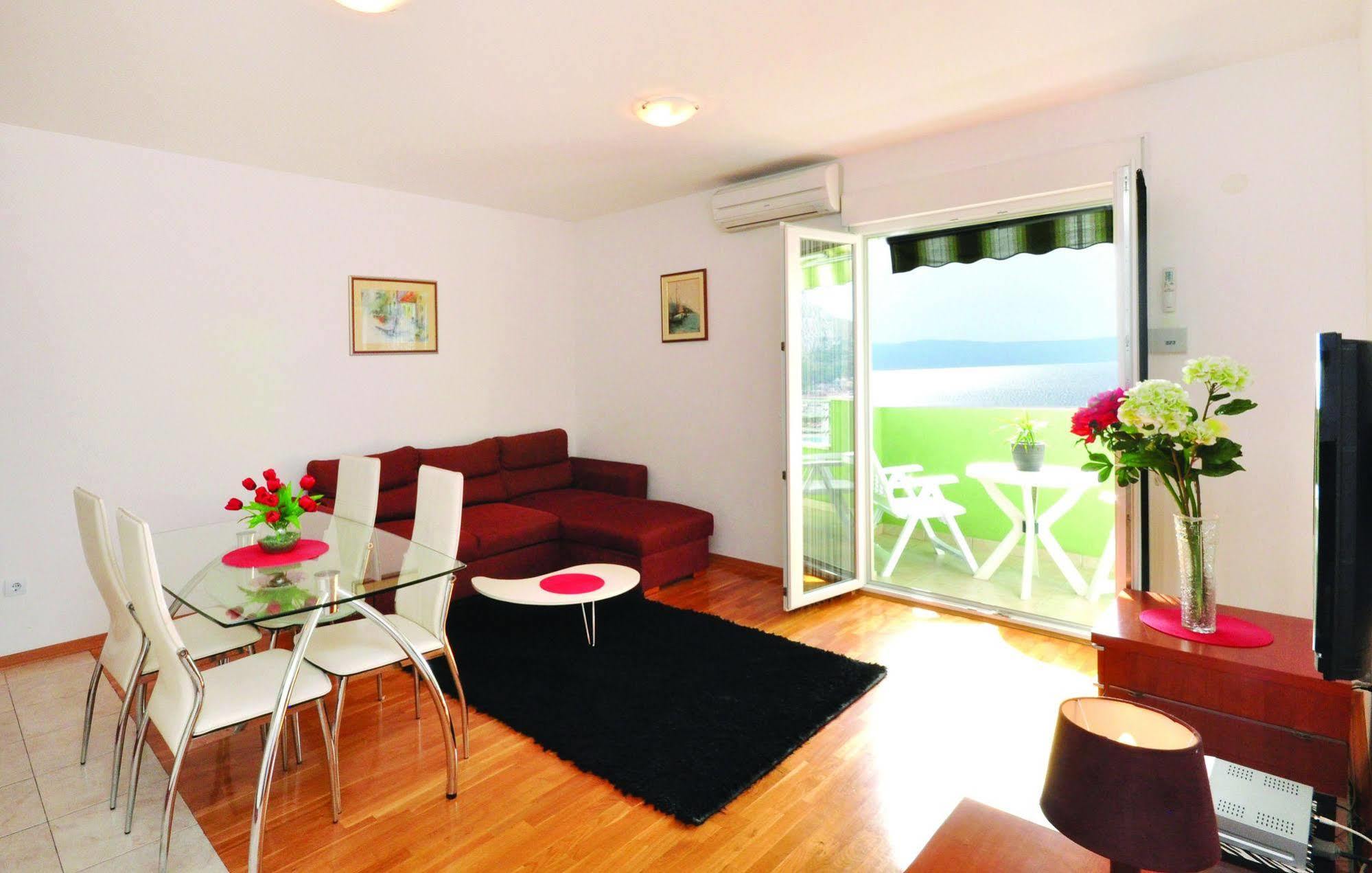 Apartments Beverly أوميس المظهر الخارجي الصورة